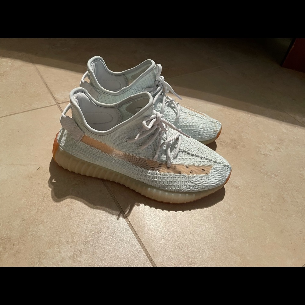 Yeezy V2